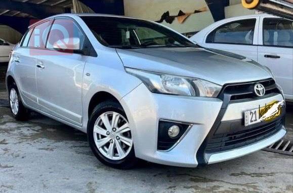 تۆیۆتا یارس